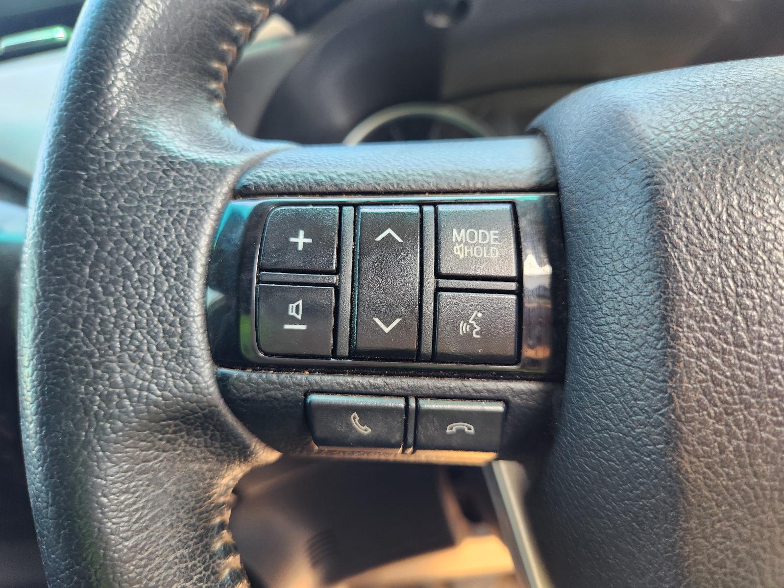 View Toyota Hilux 2018  