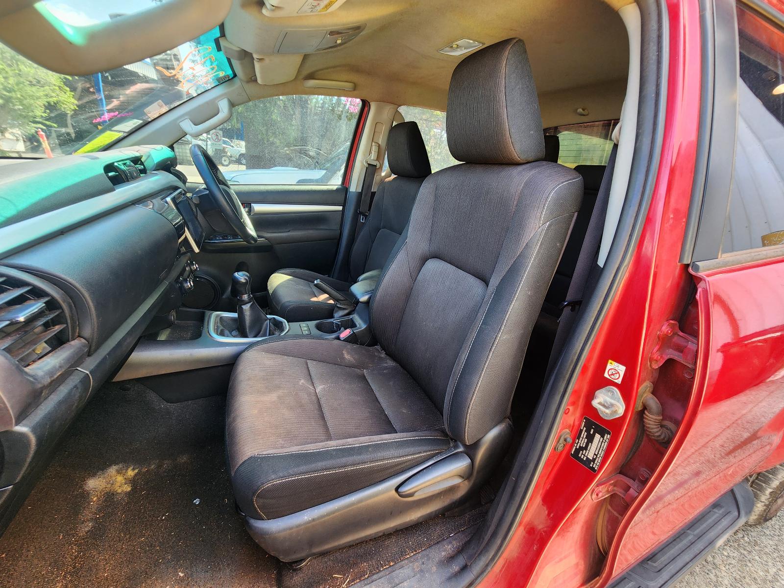 View Toyota Hilux 2018  