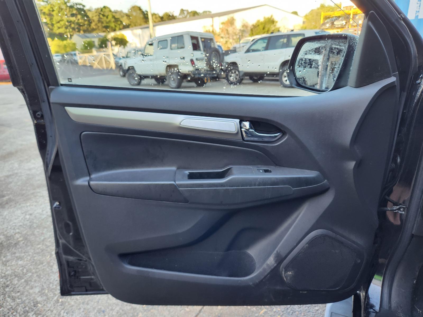 View Holden Colorado 2018  