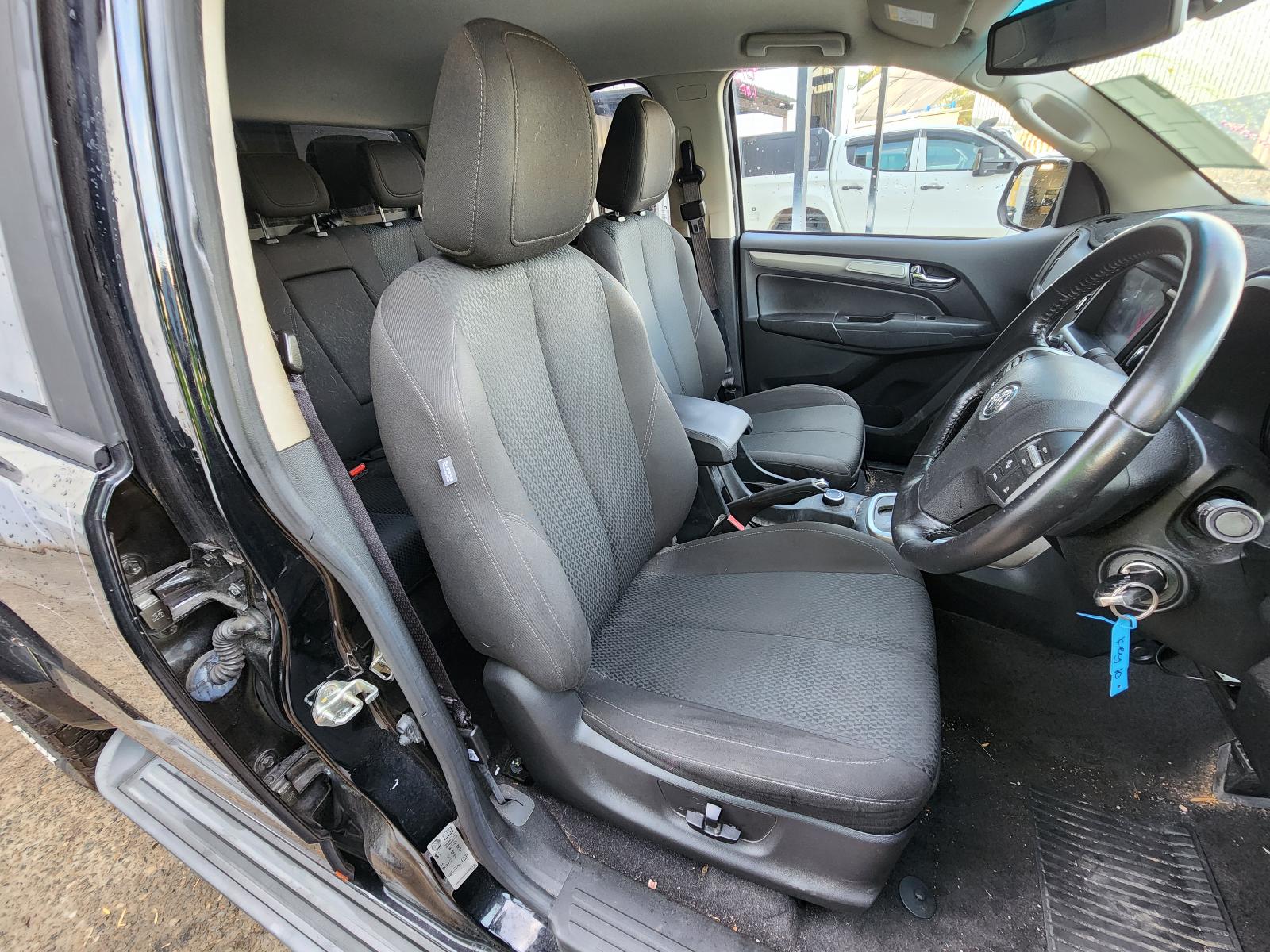 View Holden Colorado 2018  