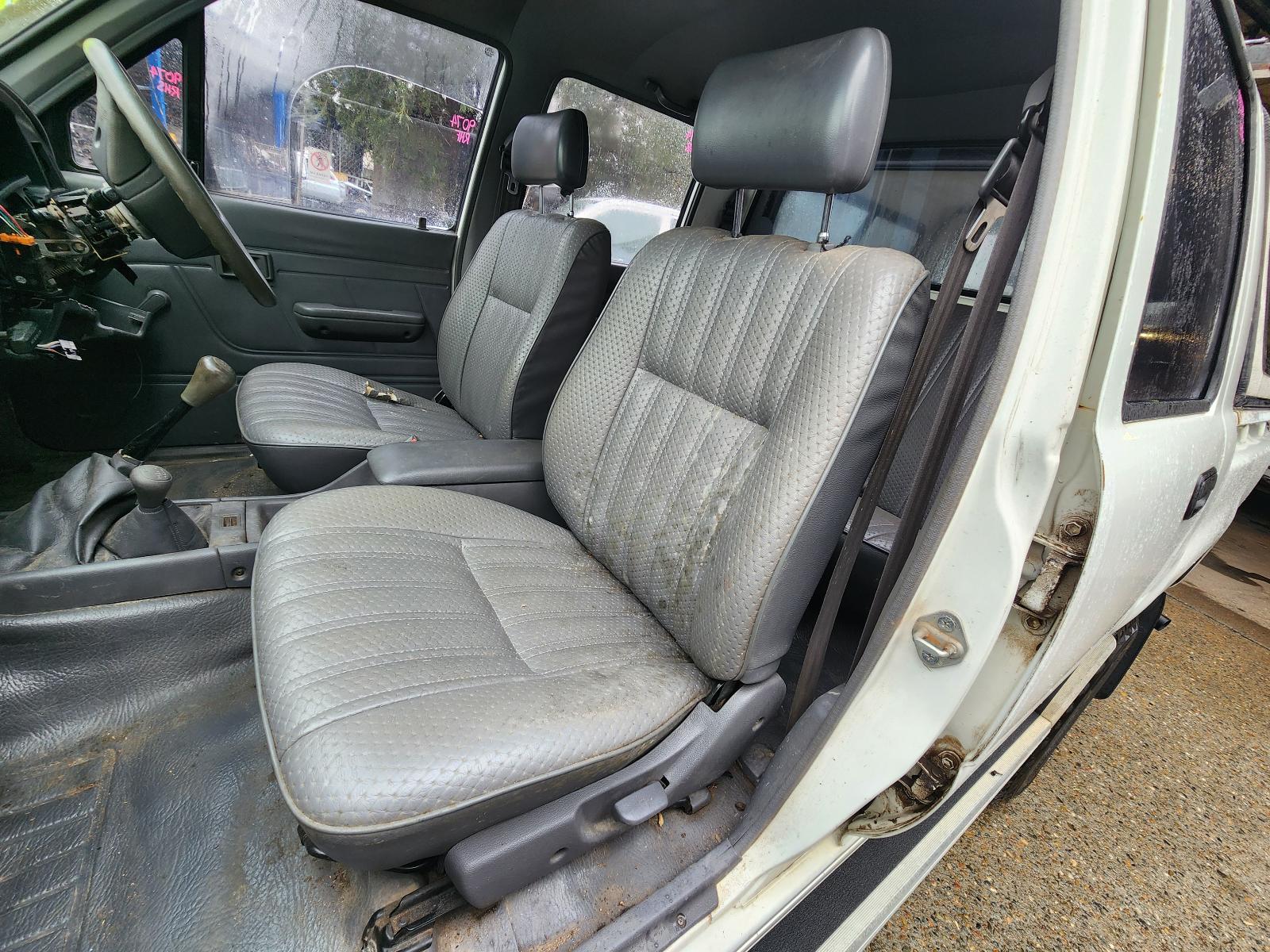Toyota Hilux 1992 4 Door Utility View Toyota Hilux 1992 4 Door Utility
