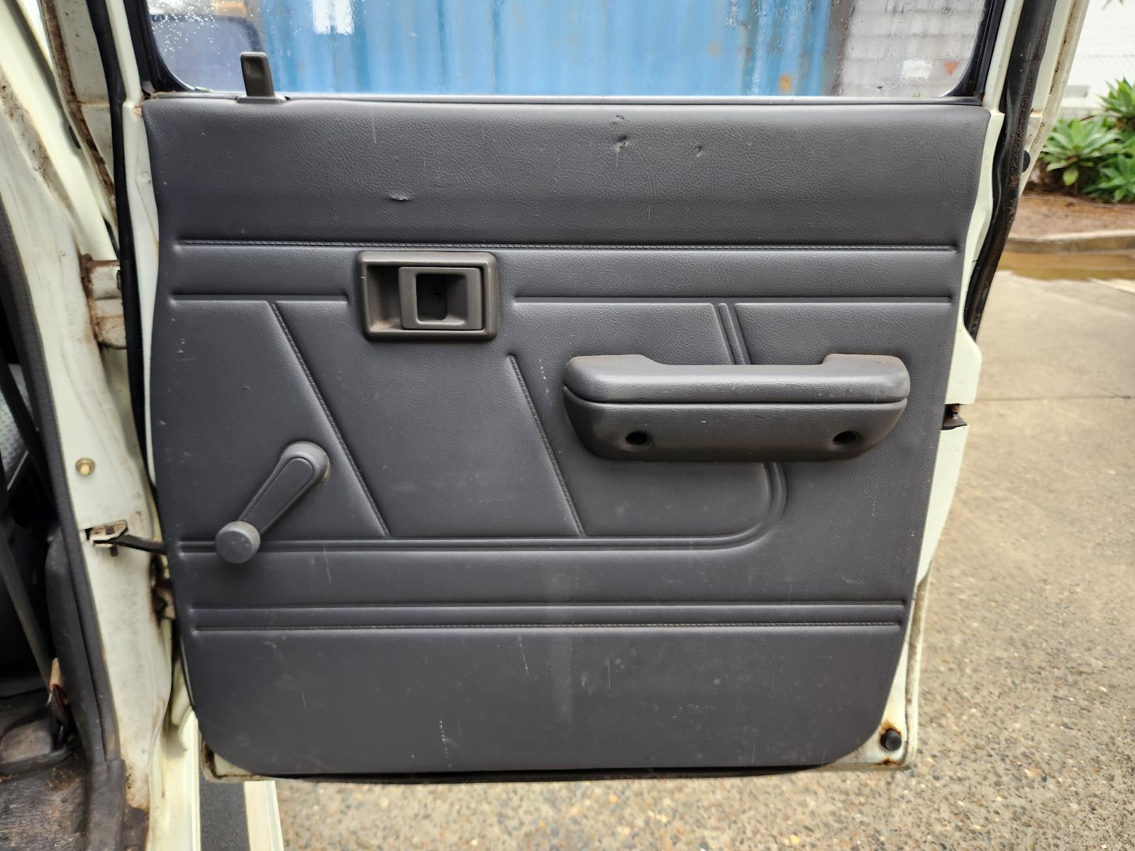 Toyota Hilux 1992 4 Door Utility View Toyota Hilux 1992 4 Door Utility