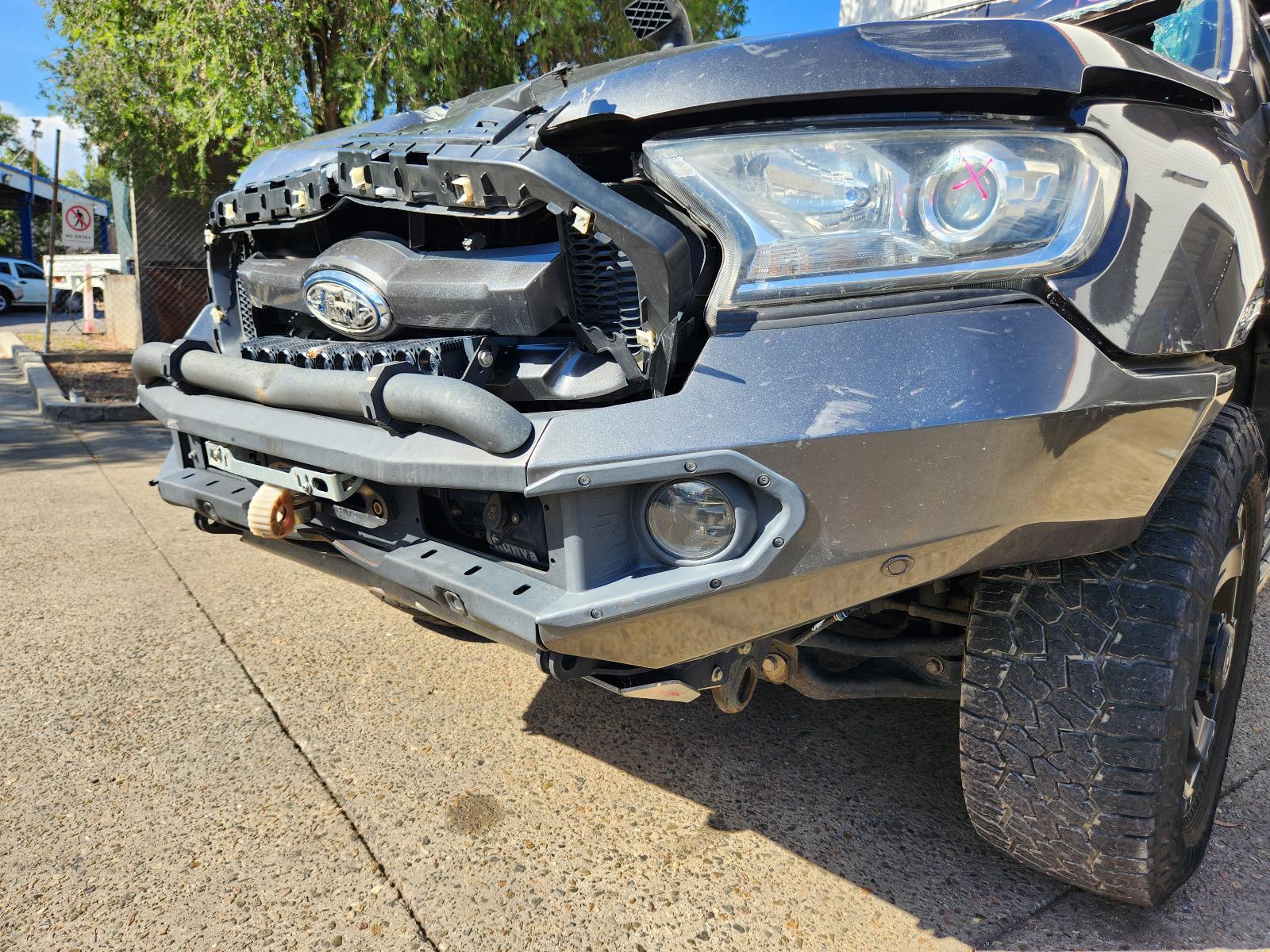 View Ford Ranger 2016  