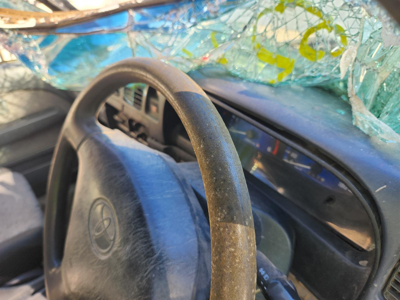 Toyota Hilux 2004 4 Door Utility View Toyota Hilux 2004 4 Door Utility