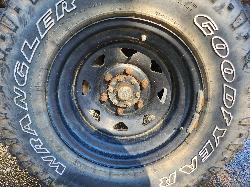 View Toyota Hilux 2004 4 Door Utility