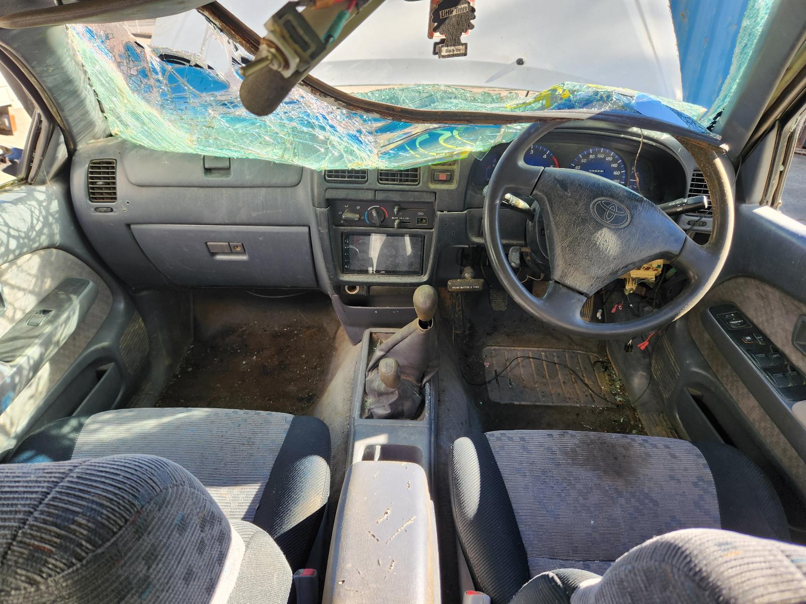 Toyota Hilux 2004 4 Door Utility View Toyota Hilux 2004 4 Door Utility