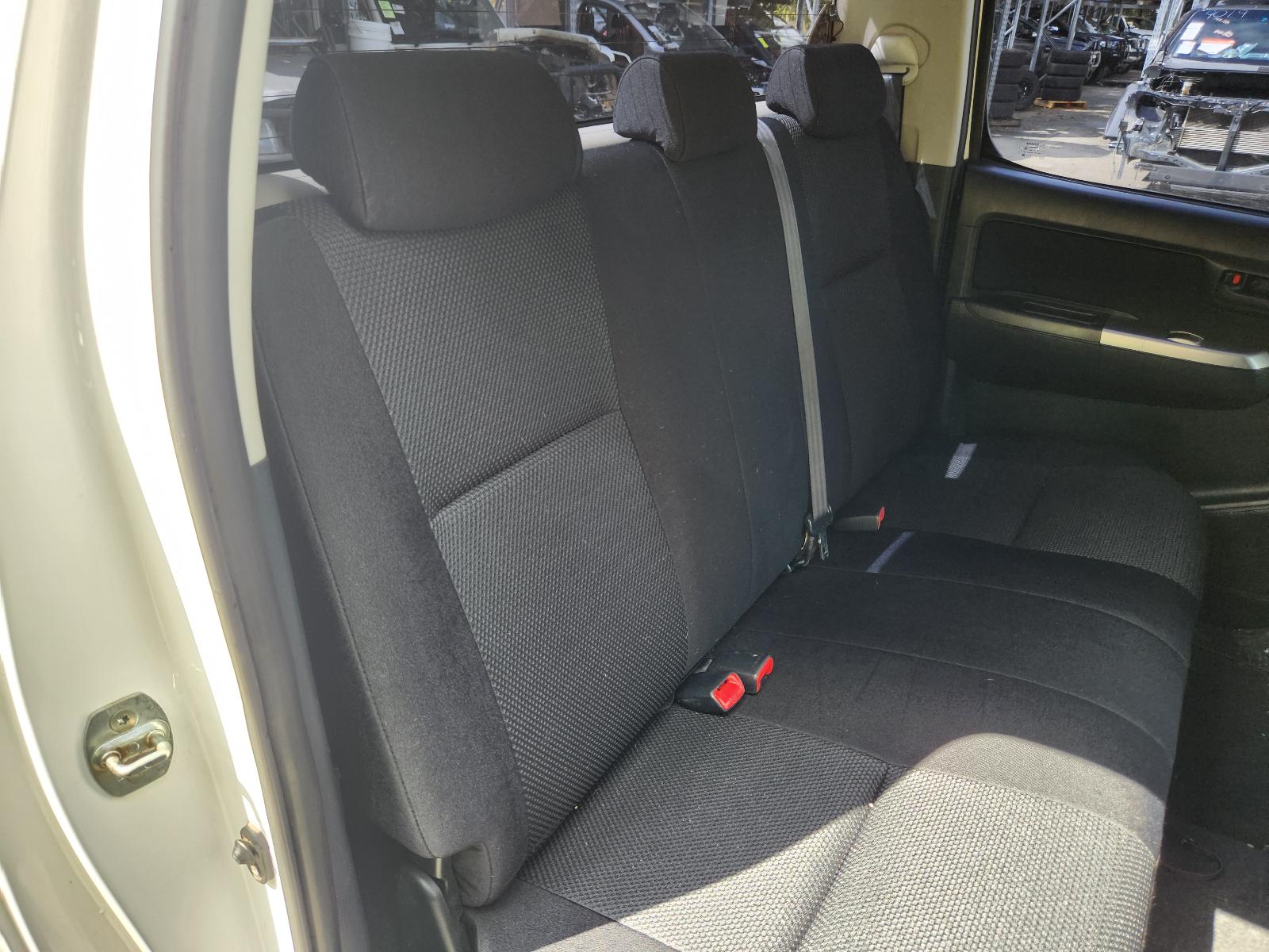 View Toyota Hilux 2014  