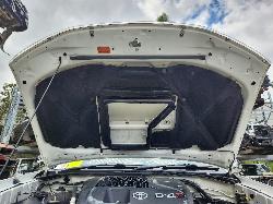 View Toyota Hilux 2014  