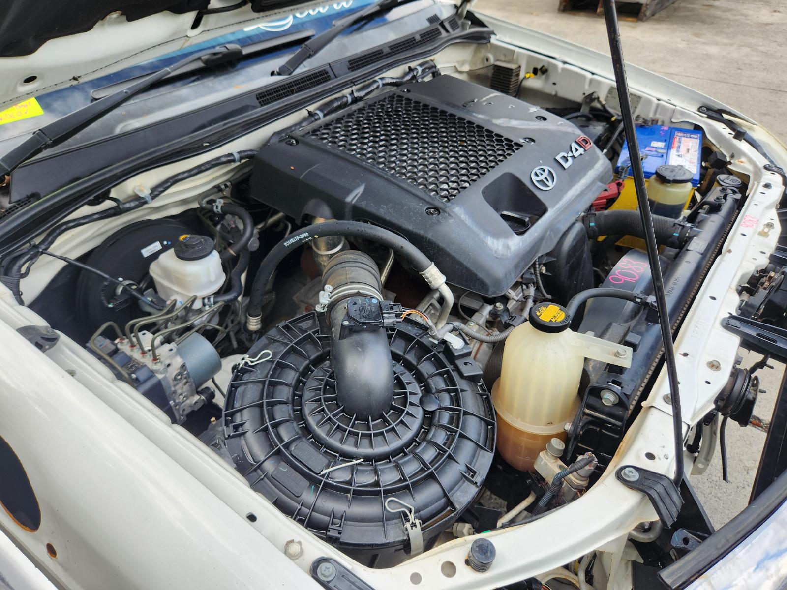 View Toyota Hilux 2014  