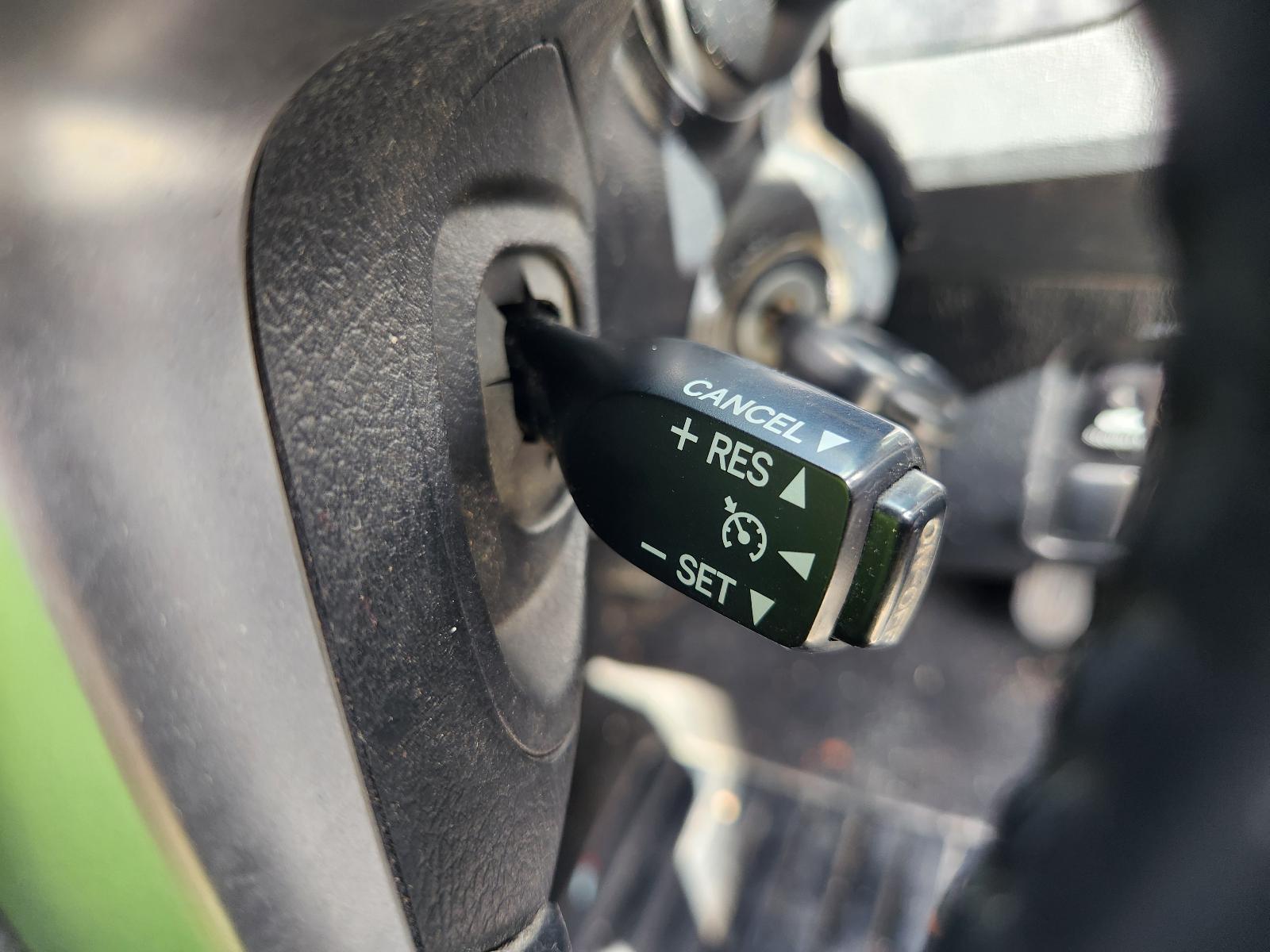 View Toyota Hilux 2014  