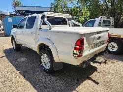 View Toyota Hilux 2014  