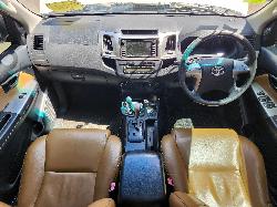 View Toyota Hilux 2014  