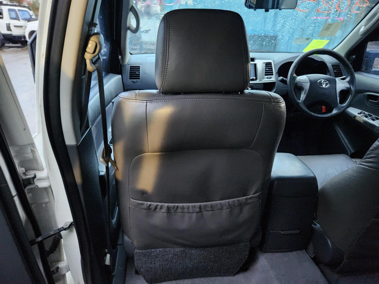 2013 Toyota Hilux Ashtray View Auto part Ashtray Toyota Hilux 2013