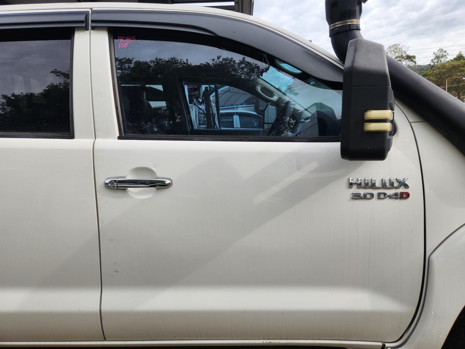 2013 Toyota Hilux Ashtray View Auto part Ashtray Toyota Hilux 2013