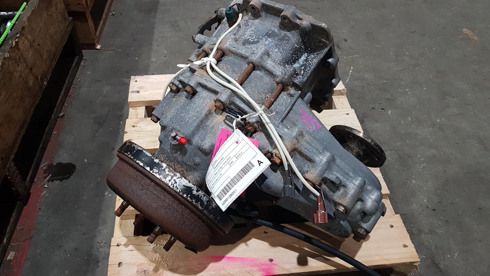View Auto part Transfer Case Nissan Patrol 1999