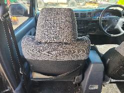 View Toyota Hilux 2003