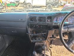 View Toyota Hilux 2003