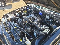 View Toyota Hilux 2003