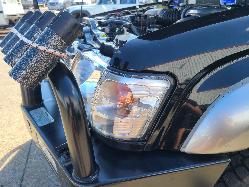 View Toyota Hilux 2003