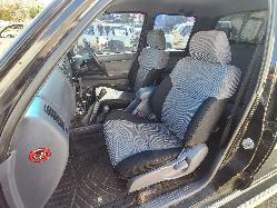 View Toyota Hilux 2003