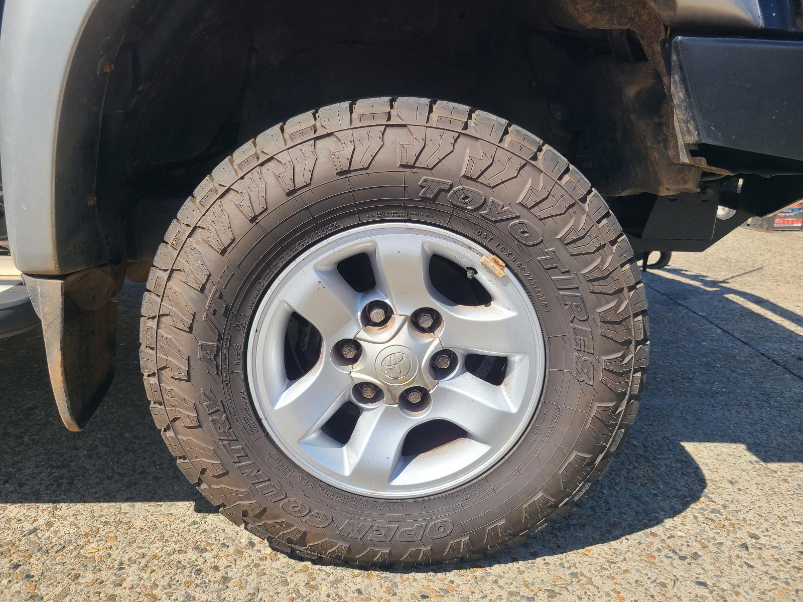 Toyota Hilux 2003 View Toyota Hilux 2003