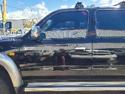 View Toyota Hilux 2003