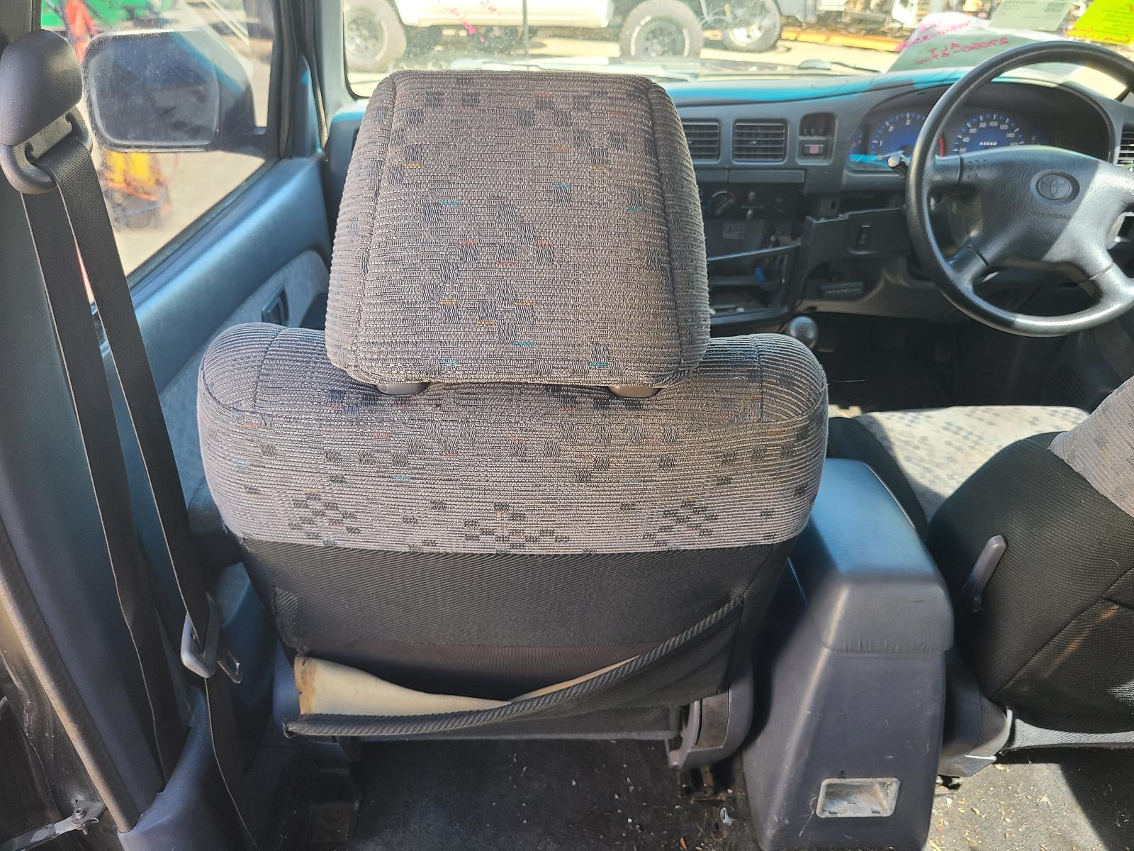 Toyota Hilux 2003 View Toyota Hilux 2003