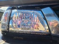 View Toyota Hilux 2003