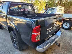 View Toyota Hilux 2006 4 Door Utility