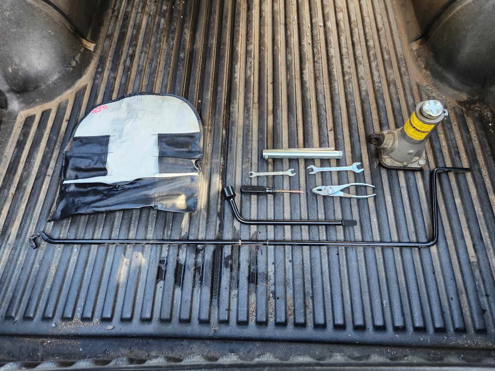 View Toyota Hilux 1997  