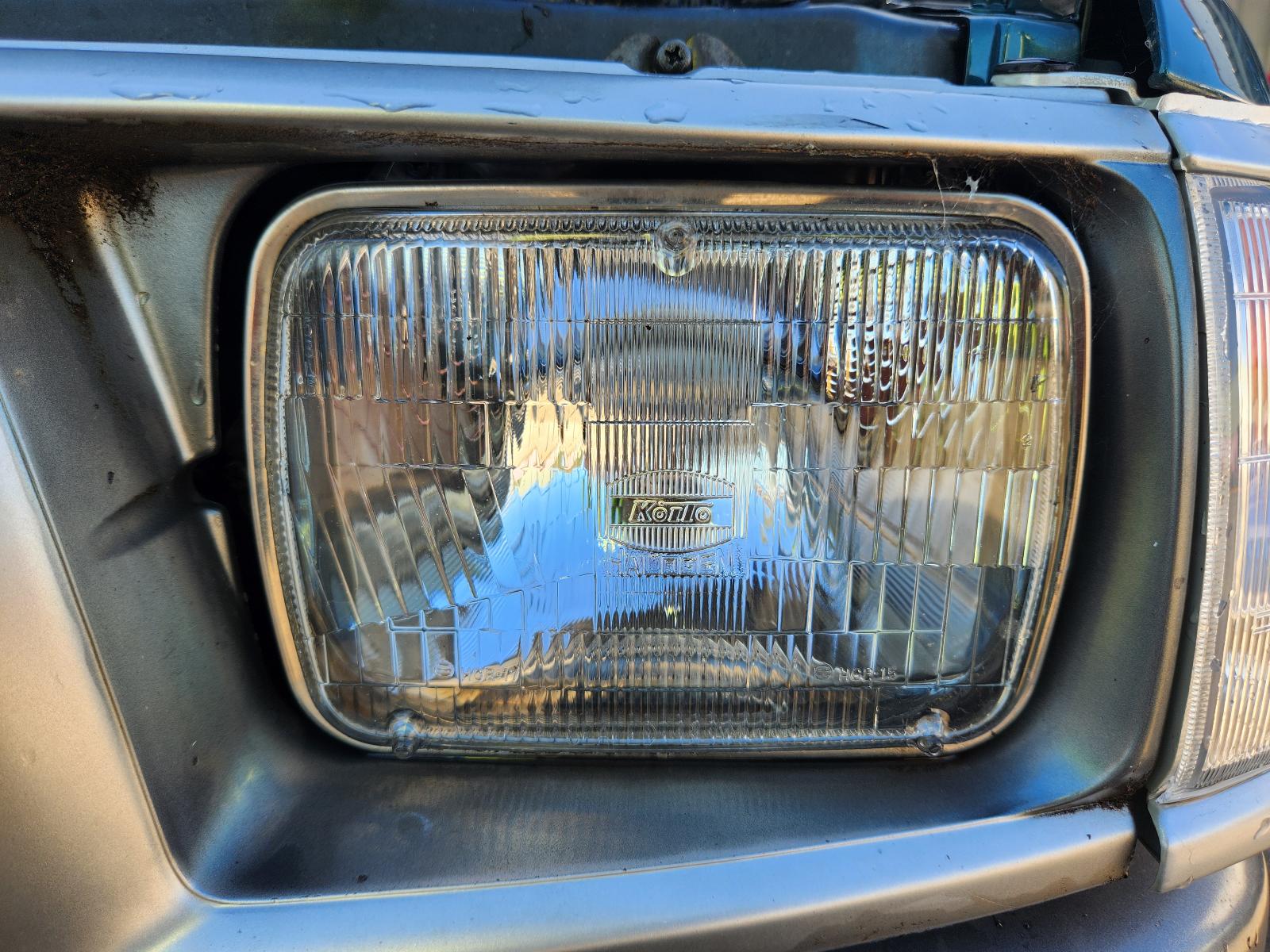 View Toyota Hilux 1997  