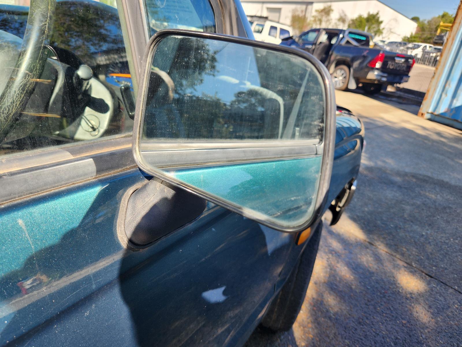 View Toyota Hilux 1997  