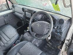 View Toyota Landcruiser 2011