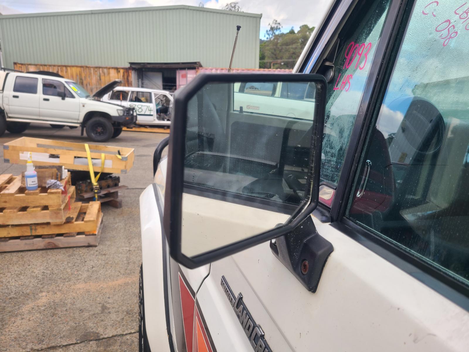 Toyota Landcruiser 2011 View Toyota Landcruiser 2011