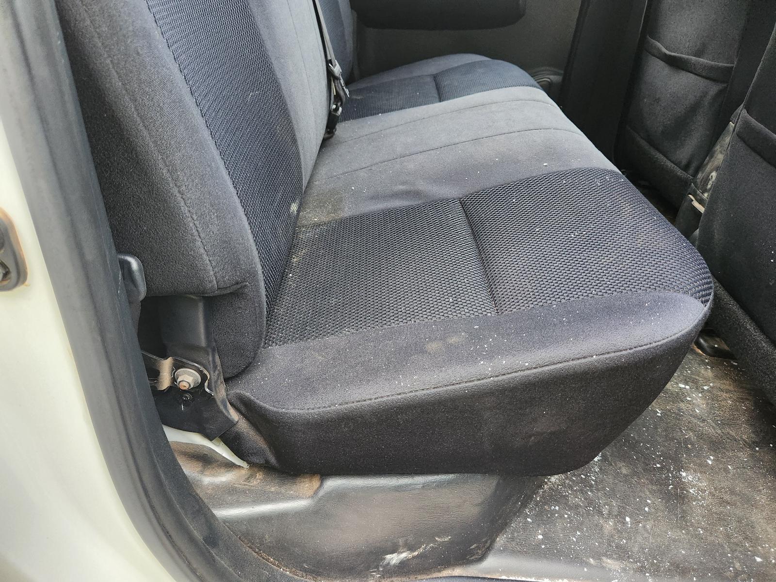 View Toyota Hilux 2014  