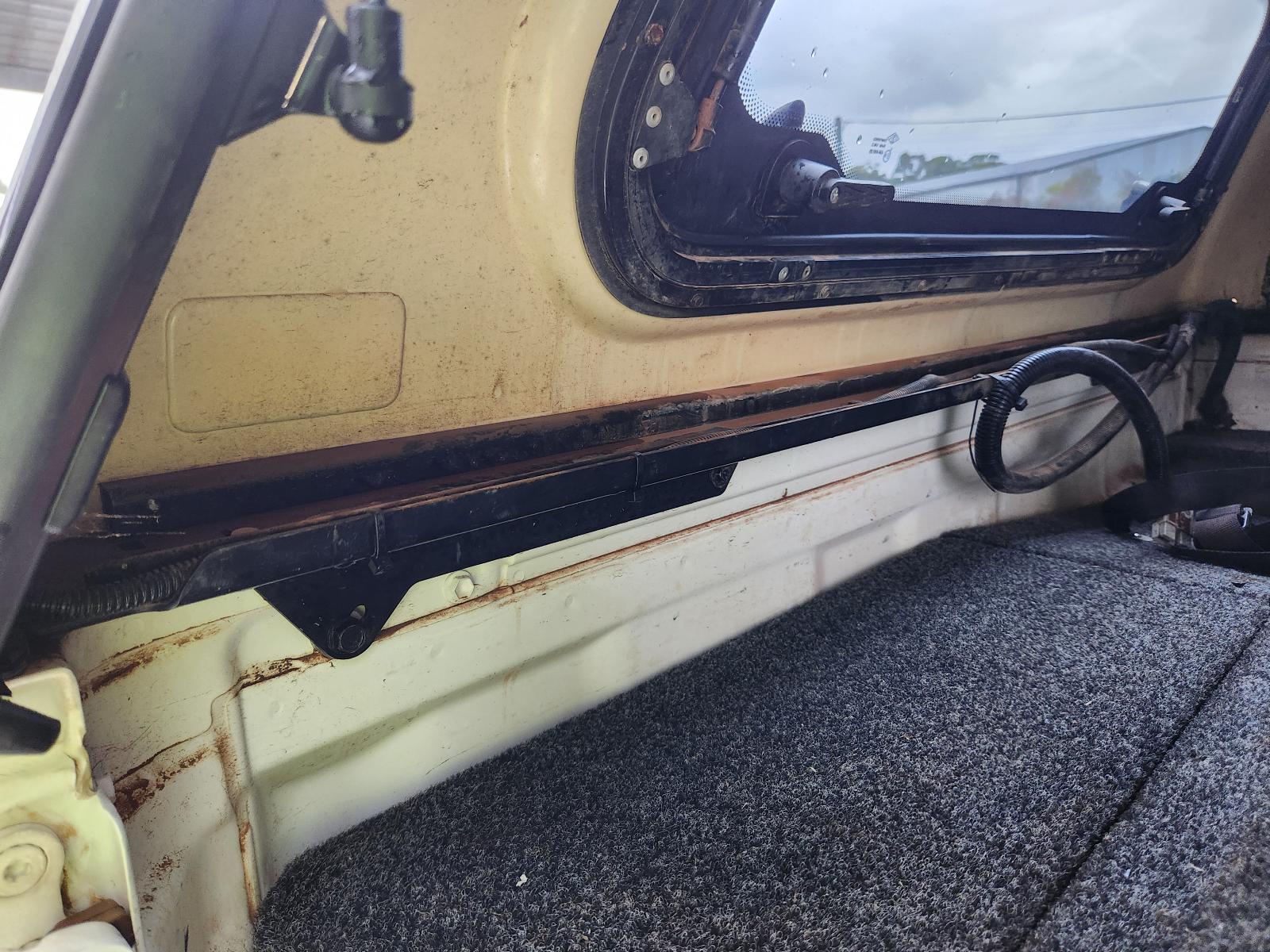 View Toyota Hilux 2014  