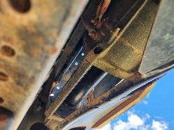 View Toyota Hilux 2001 2 Door Pickup