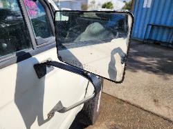 View Toyota Hilux 2001 2 Door Pickup