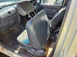 View Toyota Hilux 2001 2 Door Pickup