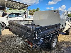 View Toyota Hilux 2001 2 Door Pickup