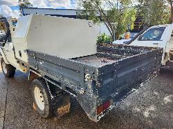 View Toyota Hilux 2001 2 Door Pickup