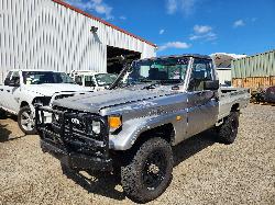 View Auto part Left Front Door Window Toyota Landcruiser 1997