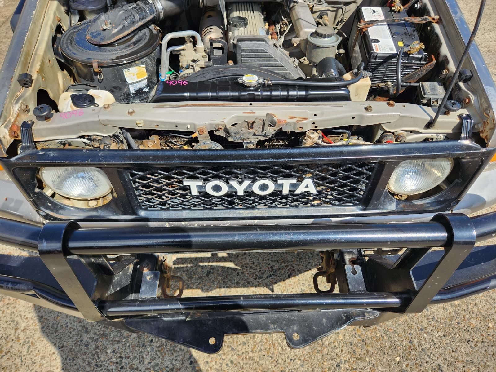 Toyota Landcruiser 1997 2 Door Pickup View Toyota Landcruiser 1997 2 Door Pickup
