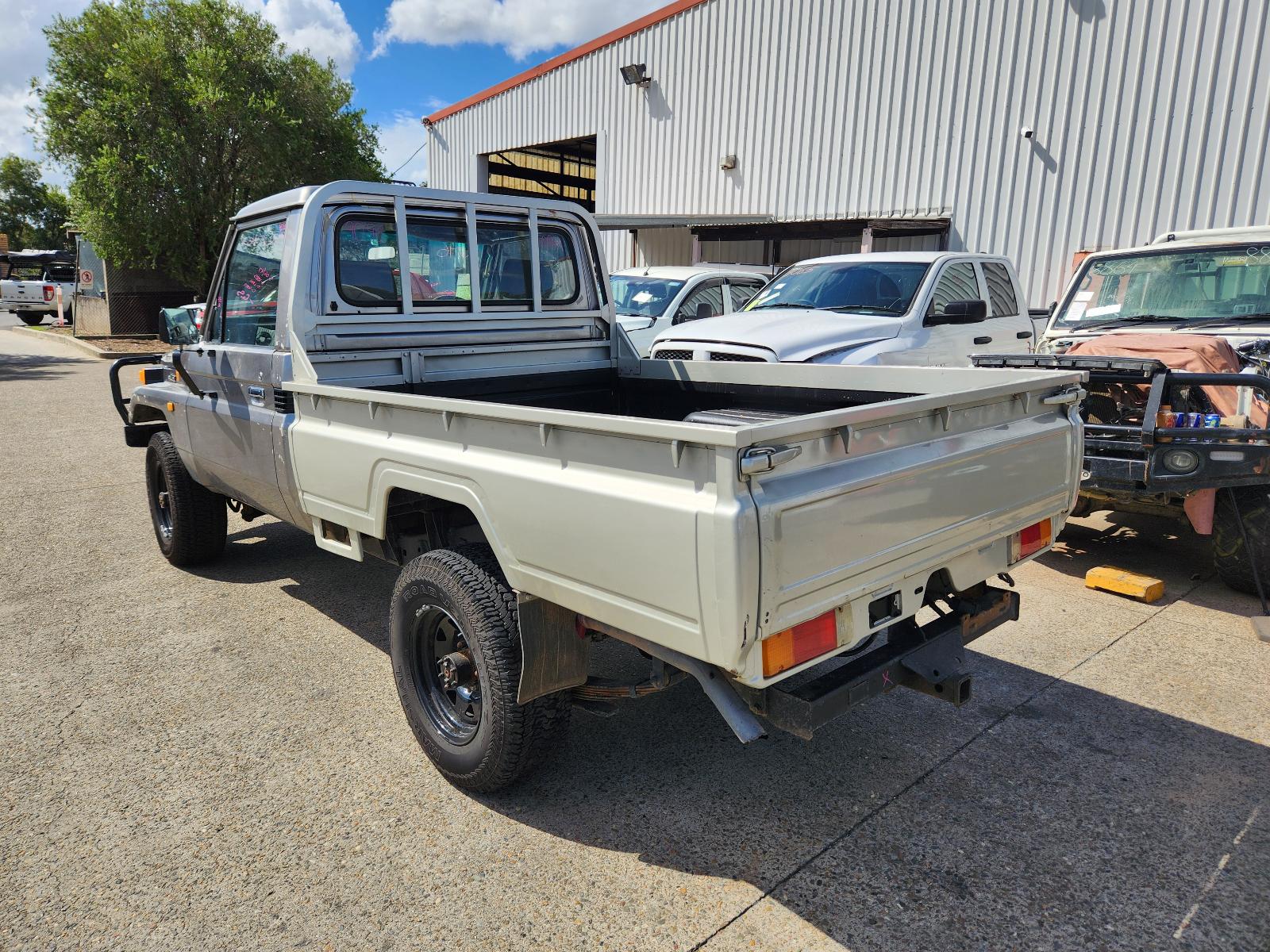 Toyota Landcruiser 1997 2 Door Pickup View Toyota Landcruiser 1997 2 Door Pickup