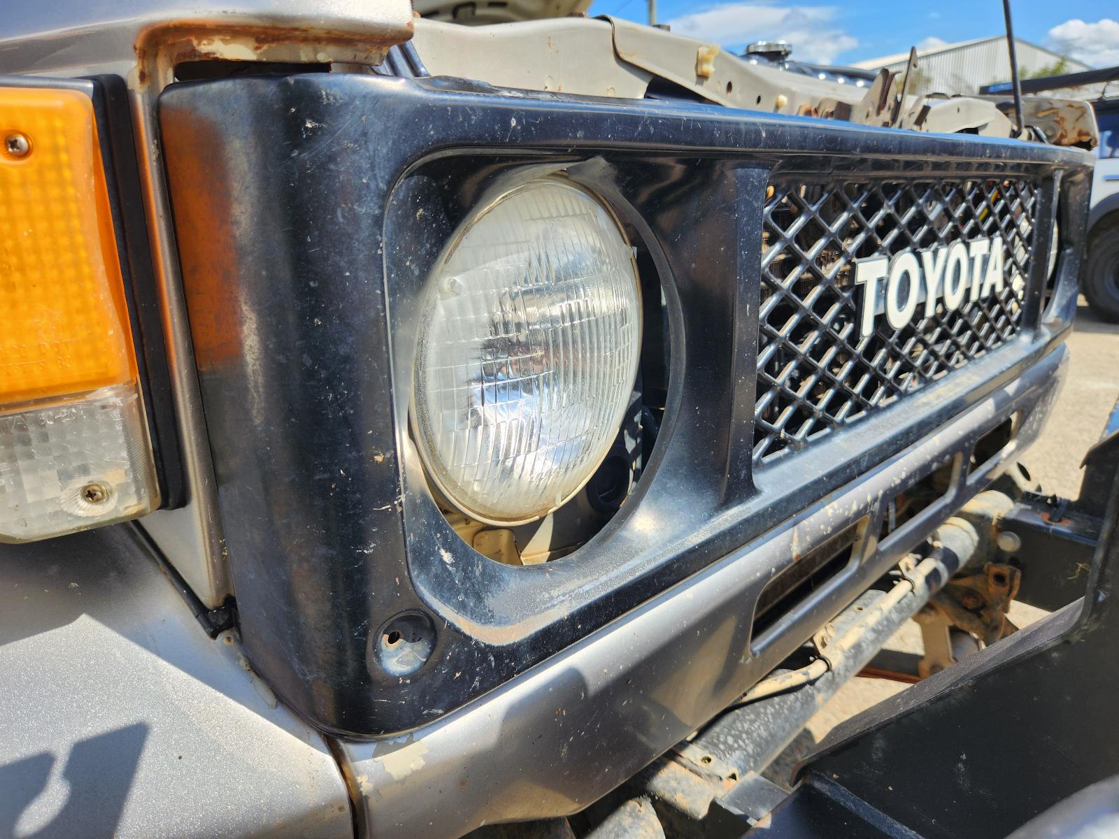 Toyota Landcruiser 1997 2 Door Pickup View Toyota Landcruiser 1997 2 Door Pickup