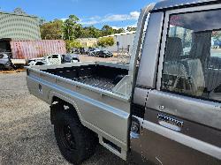 View Toyota Landcruiser 1997 2 Door Pickup