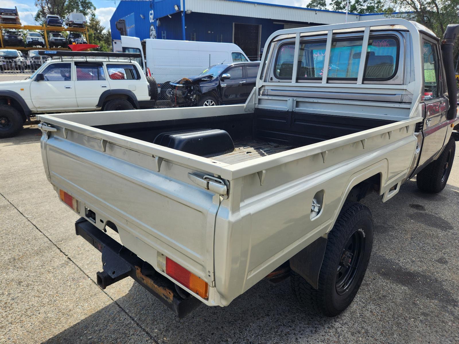 Toyota Landcruiser 1997 2 Door Pickup View Toyota Landcruiser 1997 2 Door Pickup