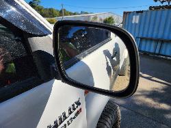 View Toyota Hilux 2015  