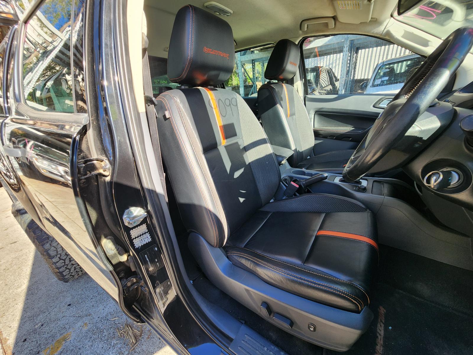 View Ford Ranger 2014  