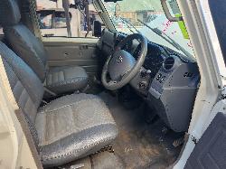 View Toyota Landcruiser 2009 4 Door Station Wagon